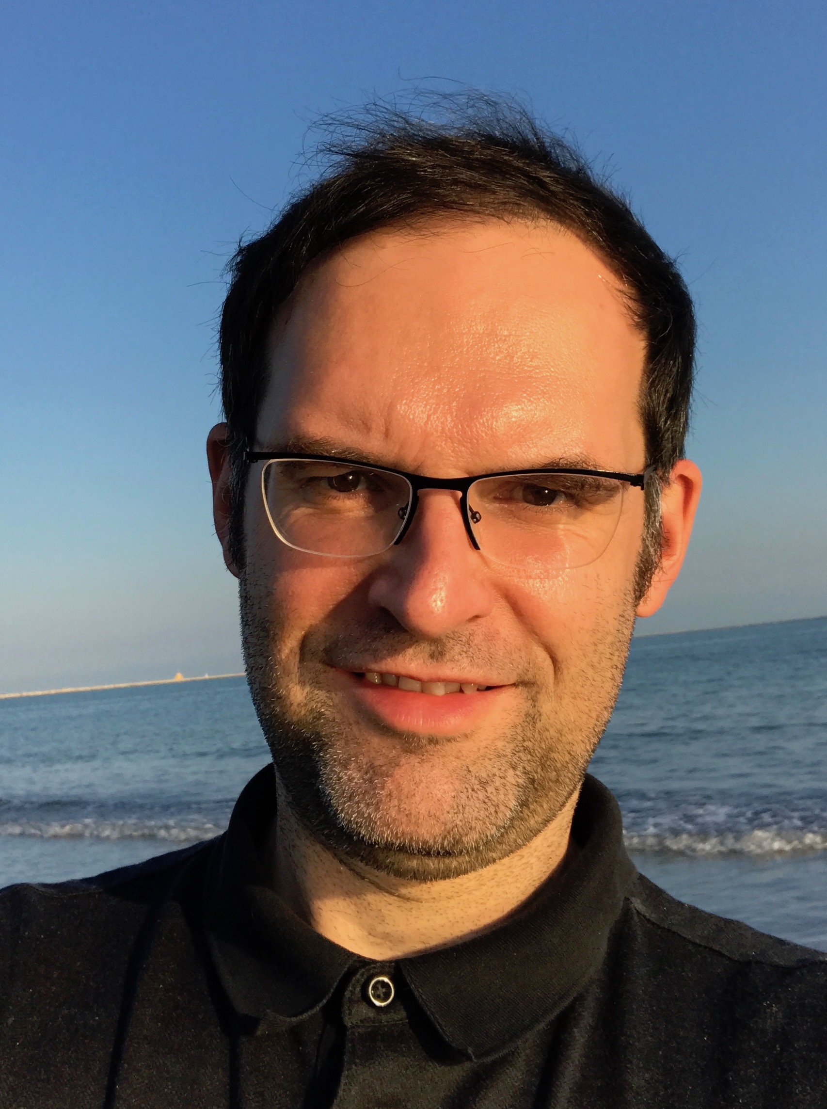 Dr. Joachim Junker